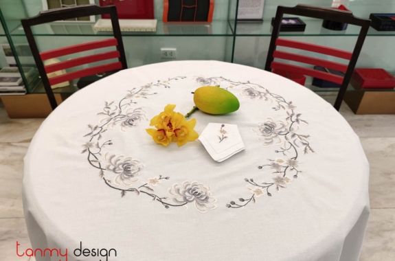 Round table cloth- Grey chrysanthemum embroidery (size 180 cm)